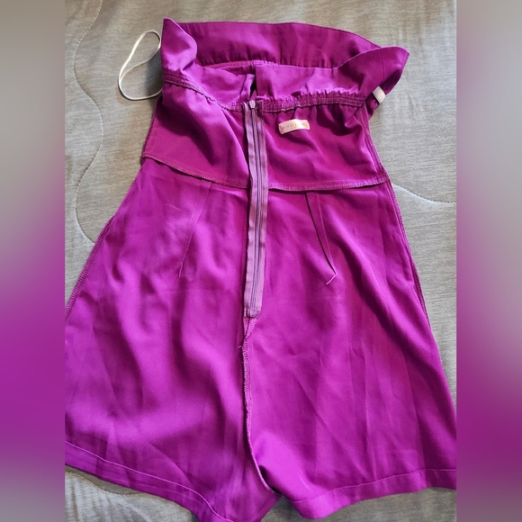 Whoiam romper small, fushia/magenta color. Pre-owned - Picture 11 of 12